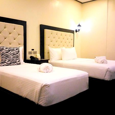 The Ambassador Hotel Tacloban Dış mekan fotoğraf